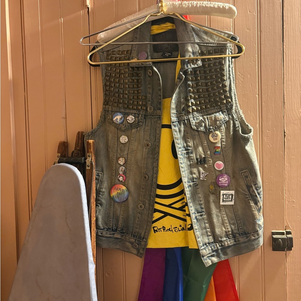 Meet your Posher, Ginni